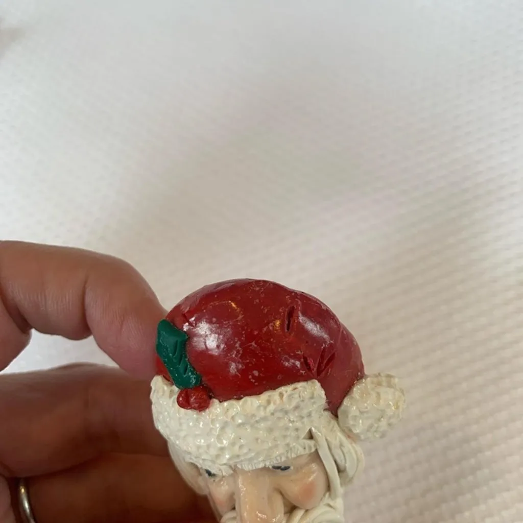 Resin Santa Claus Christmas Holiday Brooch Pin Red - Image 4