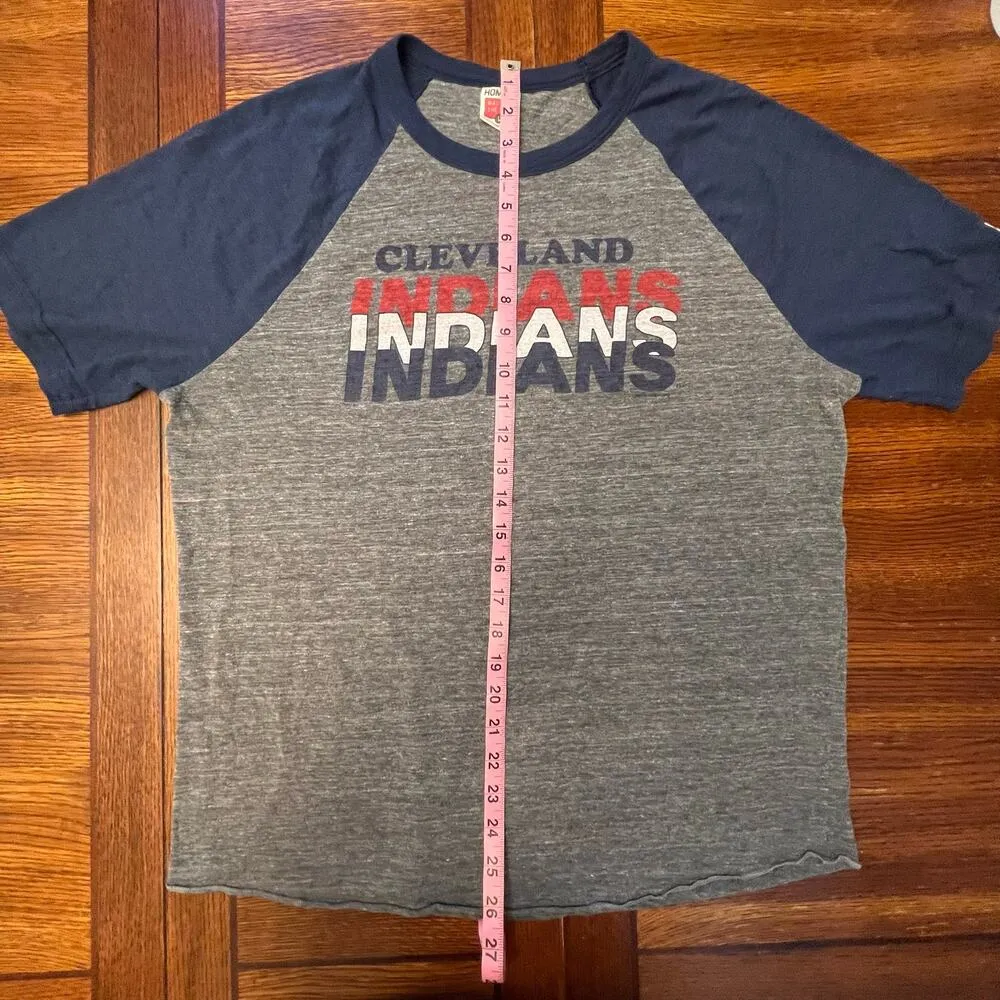 Women's Homage Cleveland Indians Baseball Vintage Raglan T - Image 8
