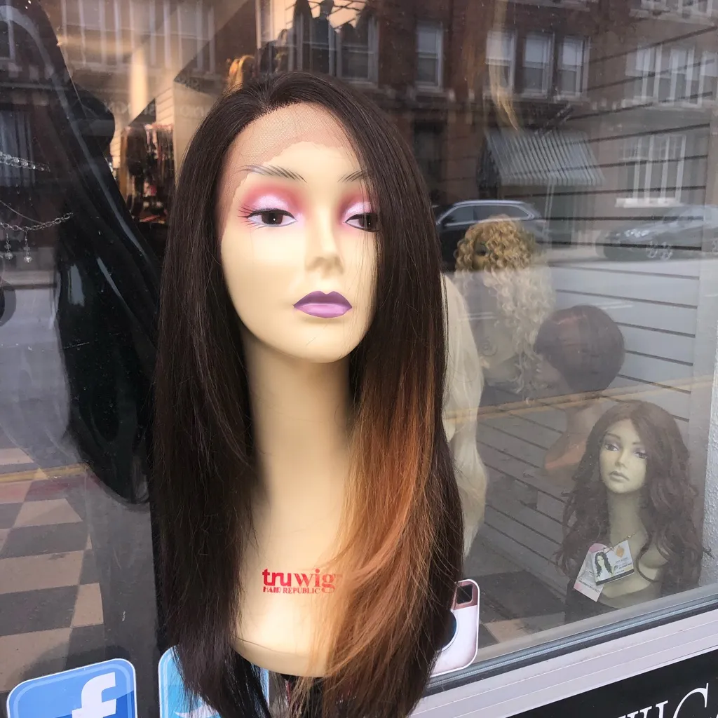 Wig sale Dark Brown Highlight Thick natural layers - Image 7