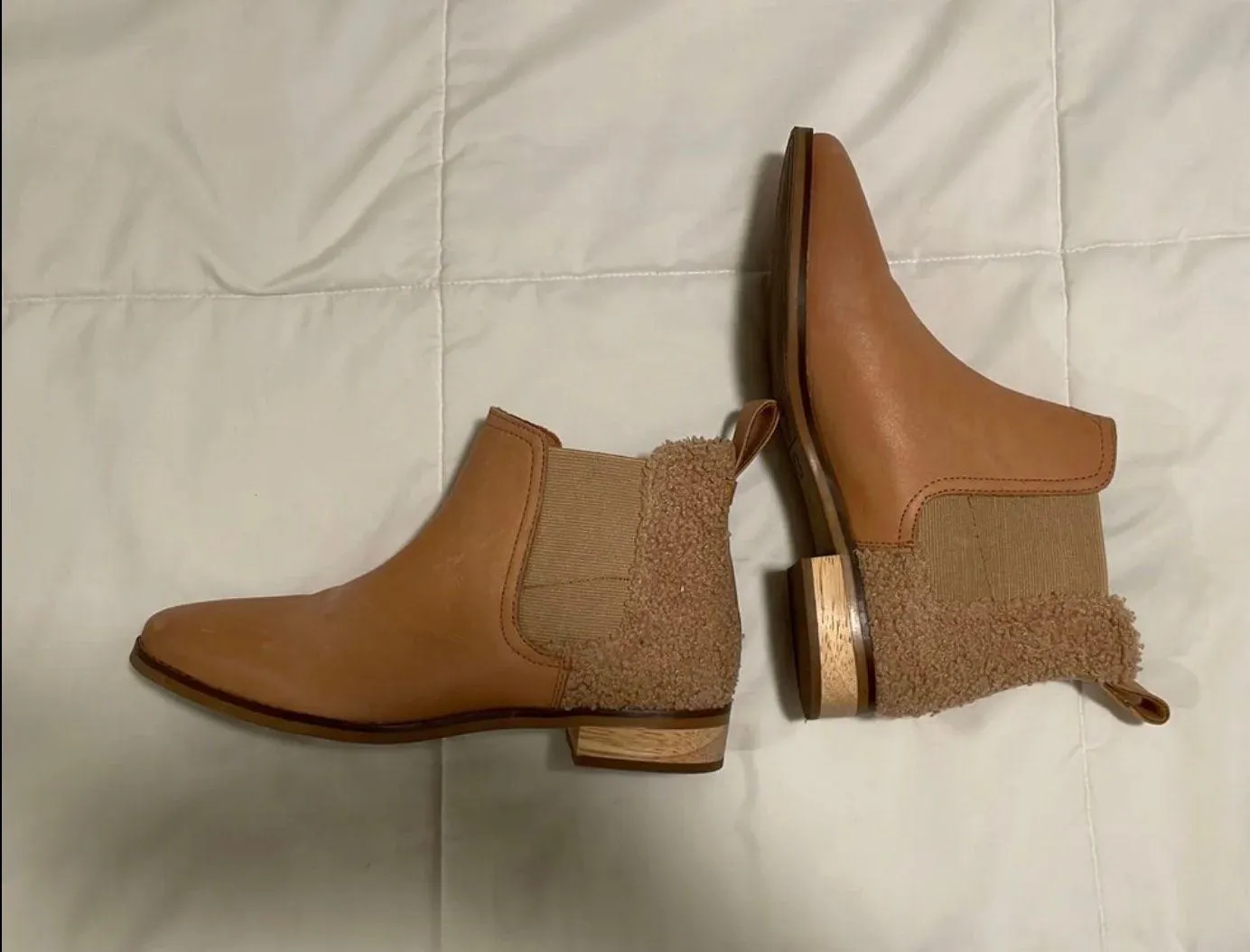 Toms Ella Chelsea Boots - Image 3