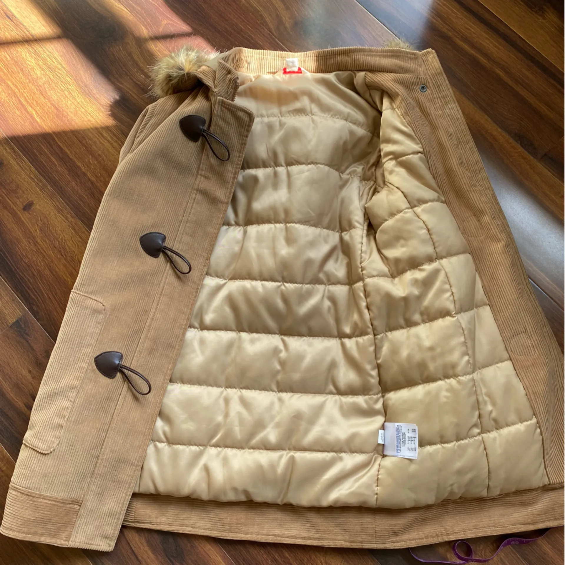 Brooks Brothers Cotton Corduroy Toggle Duffle Coat Fur Lined Hood Red Fleece - Image 3