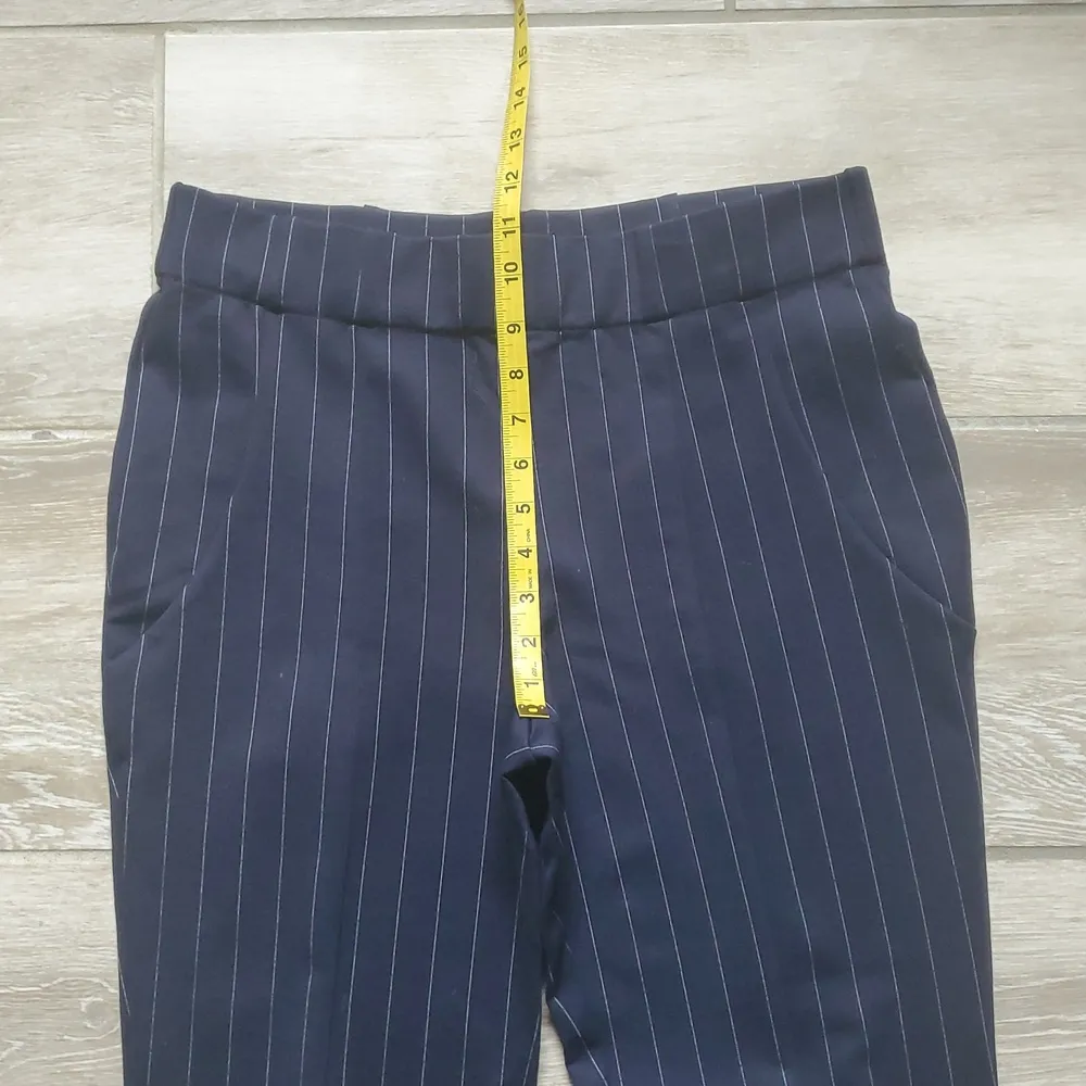 Jones & Co Jones New York Elastic Waist Pinstripe Pants - Image 7