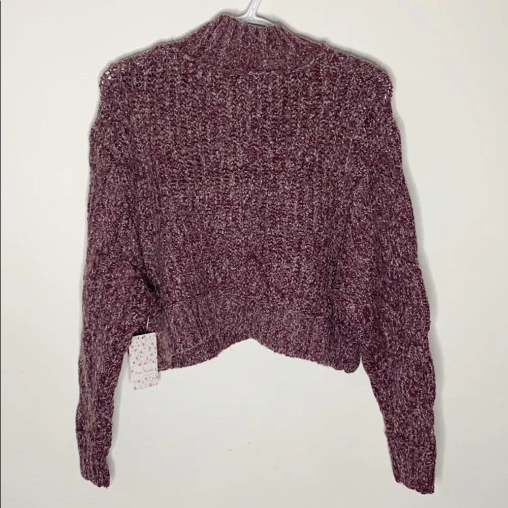 Free people Merry Go Round cropped sweater burgundy heather hue sz XS - Image 3