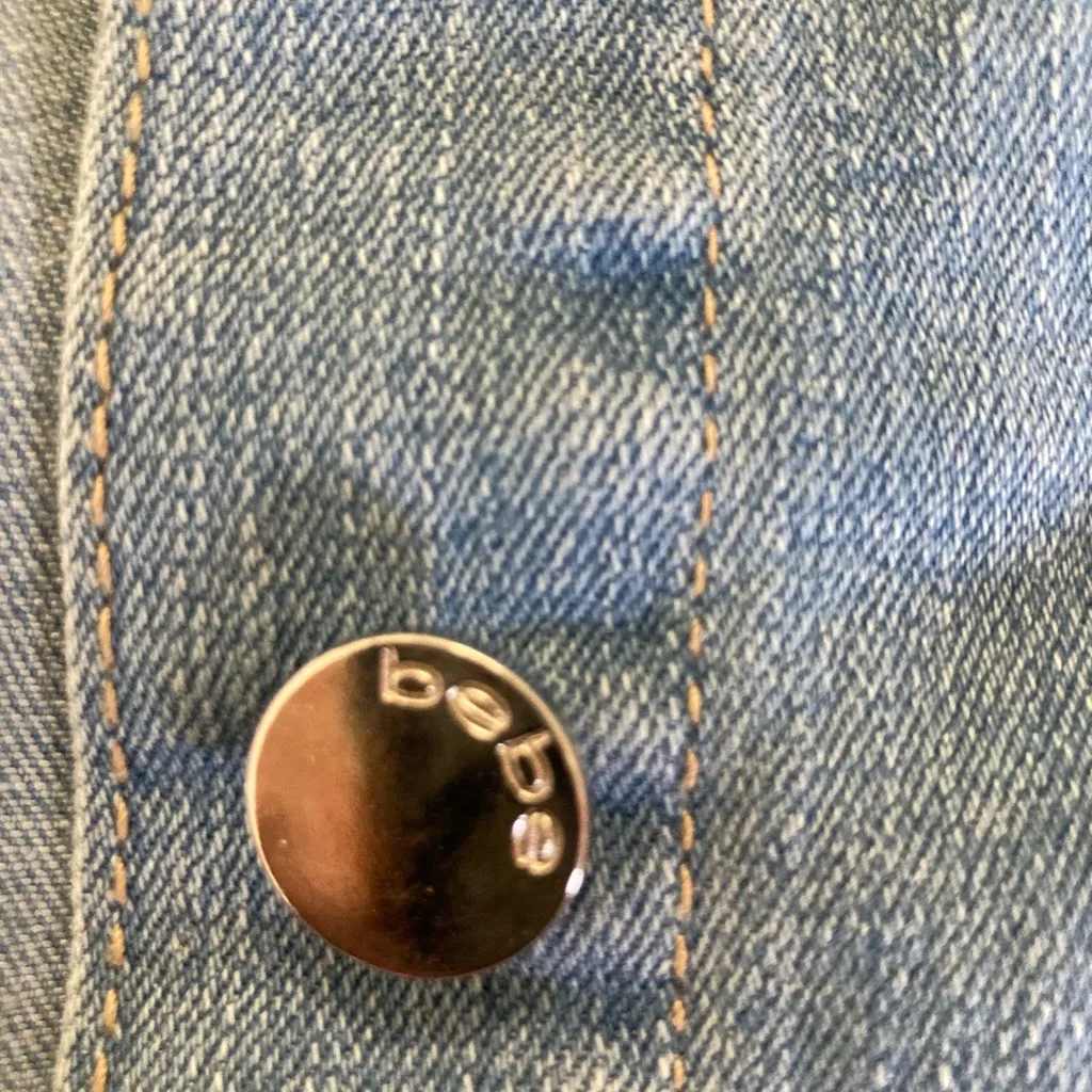 Bebe Light Blue Denim Jacket with Black Sleeve Accents - Image 4