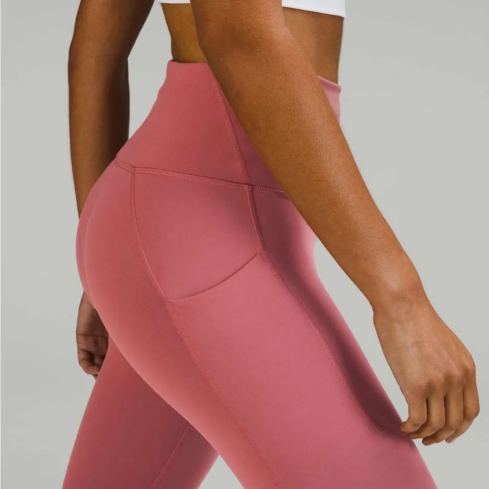 Lululemon Wunder Train High-Rise Crop with Pockets 23" in Brier Rose Pink Size 6 - Image 4