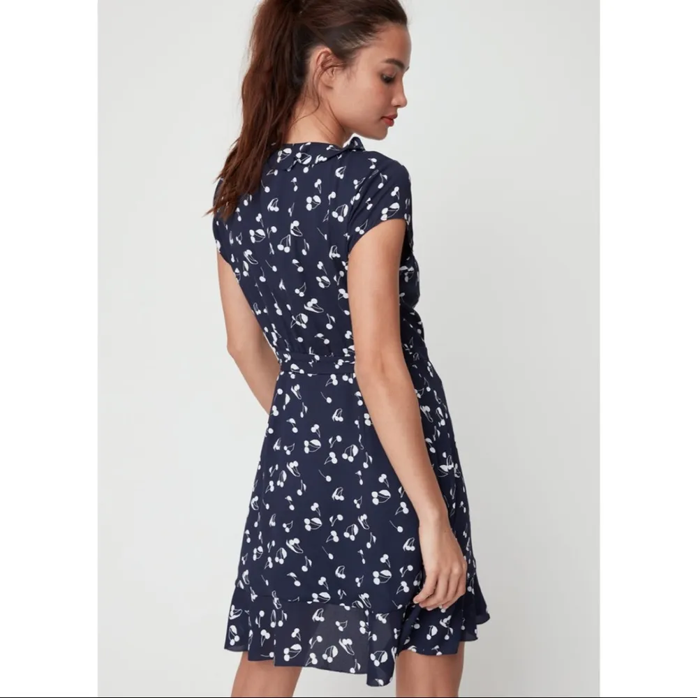 🌸Aritzia | Sunday Best Savoy Dress - Image 2