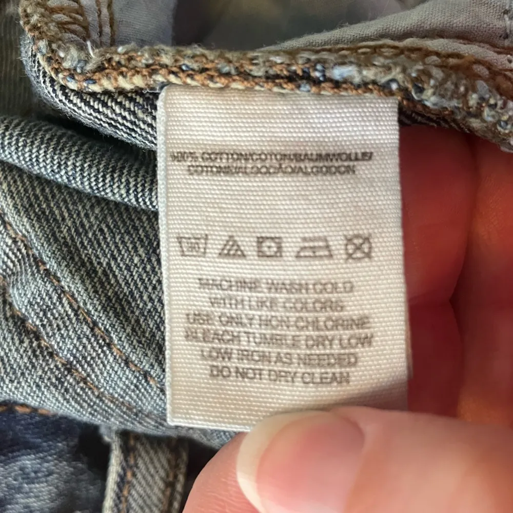 Free People womens button fly shorts sz 25 - Image 4