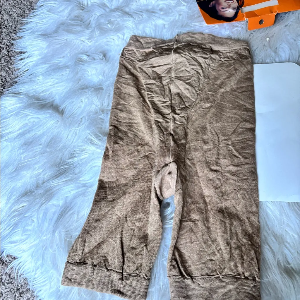 NWB Vassarette Panty Shaper Tummy Control - Image 5