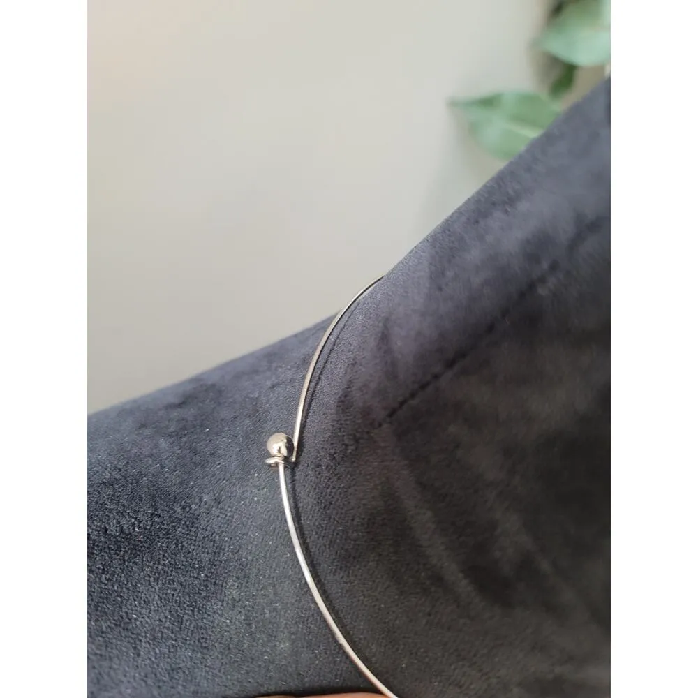 Women's Black And White Circle Pendant Necklace With Matching Drop Earrings Set - Image 4