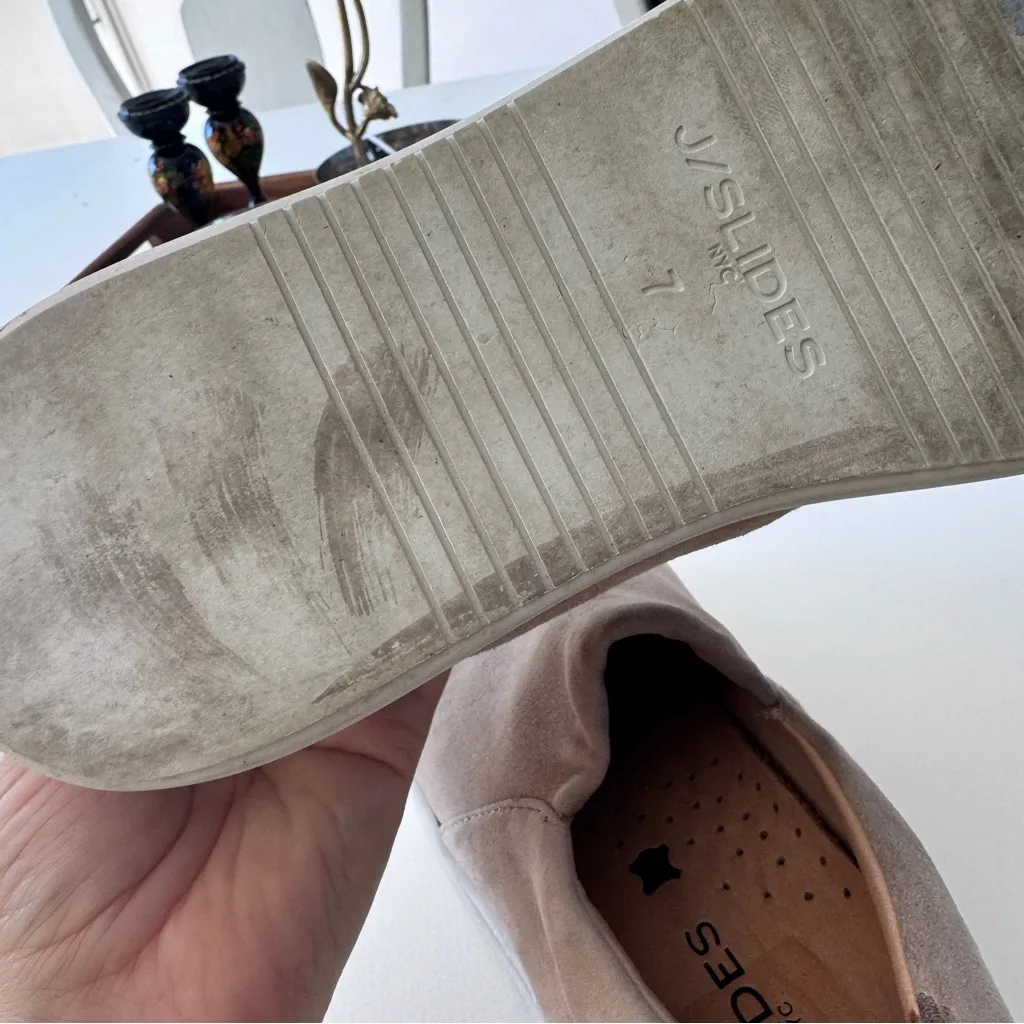 J Slides Tan Suede Leather Slip On Platform Flats Womens 7 Comfort Shoes Classic - Image 9