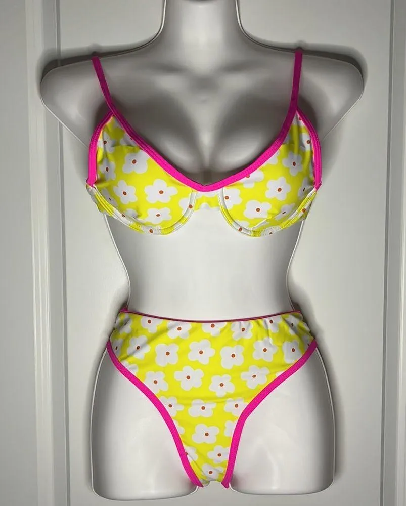 Boutique Sexy yellow flowers bikini ✨ - Image 5