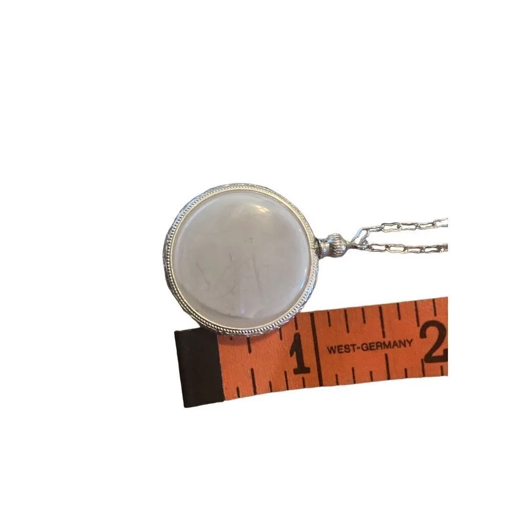 Avon Full Moon Charm Pearlescent Necklace Vintage 80s 90s Jewelry Pendant White - Image 5