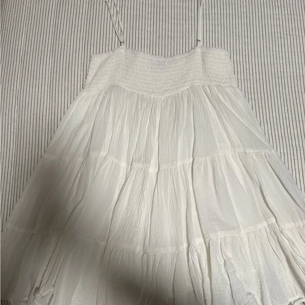 Edikted White Flowy Mini Dress - Image 2