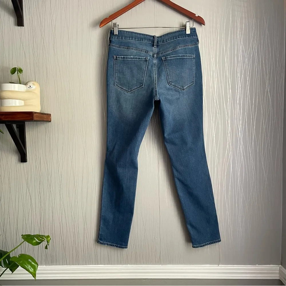 Old Navy Pop Icon Skinny High Rise Distressed Denim Jeans Size 6 Petite - Image 11