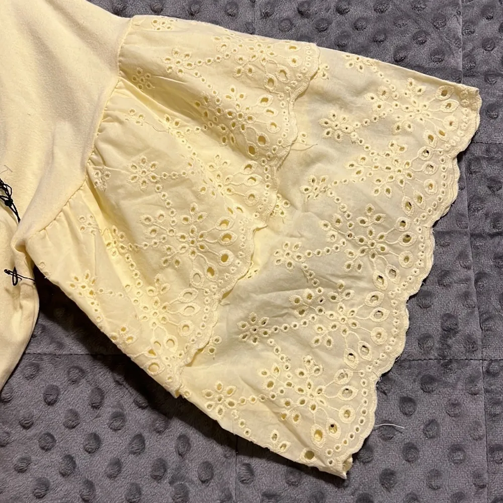 Haute Monde large women's yellow top ruffle eyelet half sleeves - Image 7