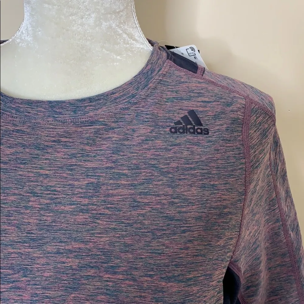 nwt //adidas space dye athletic mesh back crop top - Image 73