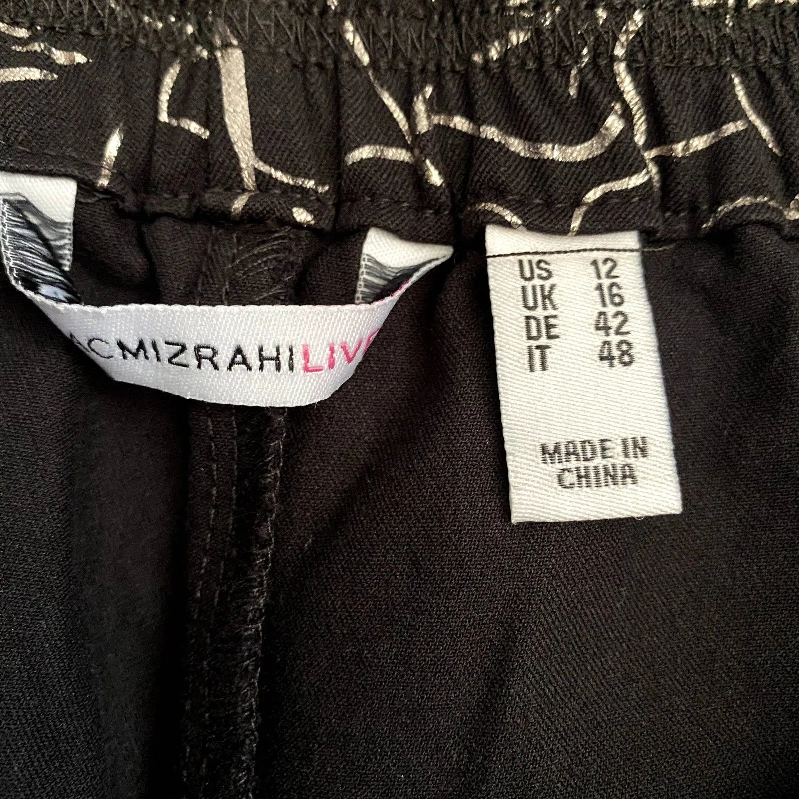 Isaac Mizrahi Live Pull on Tapered Pants Black Silver Floral US Size 12 - Image 5