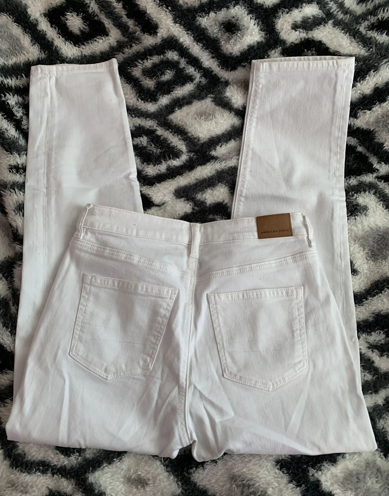 American Eagle Outfitters Mom Jeans - Image 2