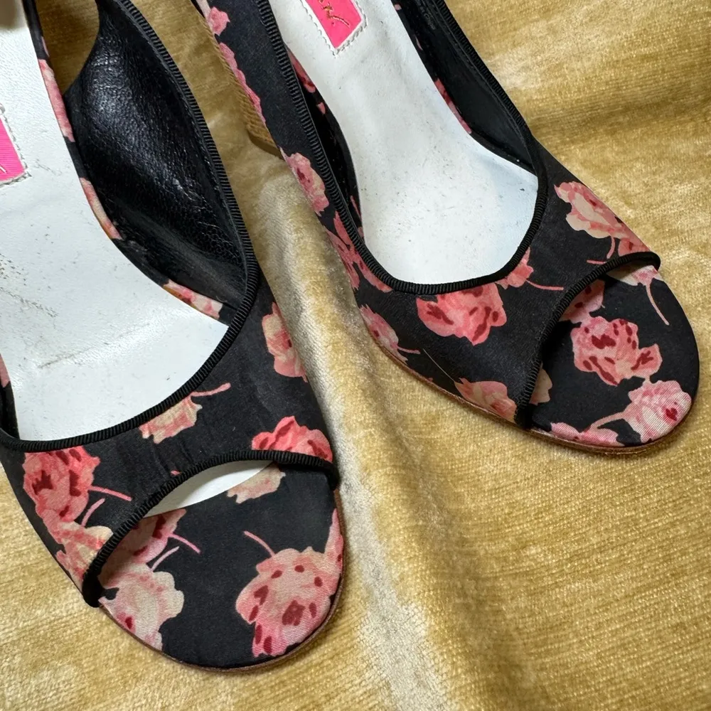 Vintage Betsy Johnson pink rose espadrille wedge high heels 7.5 open toe bows - Image 3