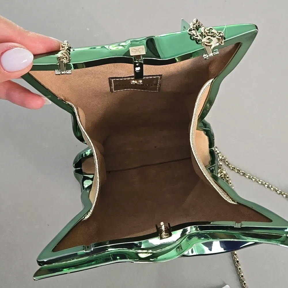 NWT! Anya Hindmarch Crisp Packet Clutch Brass in Metallic Green - Image 2