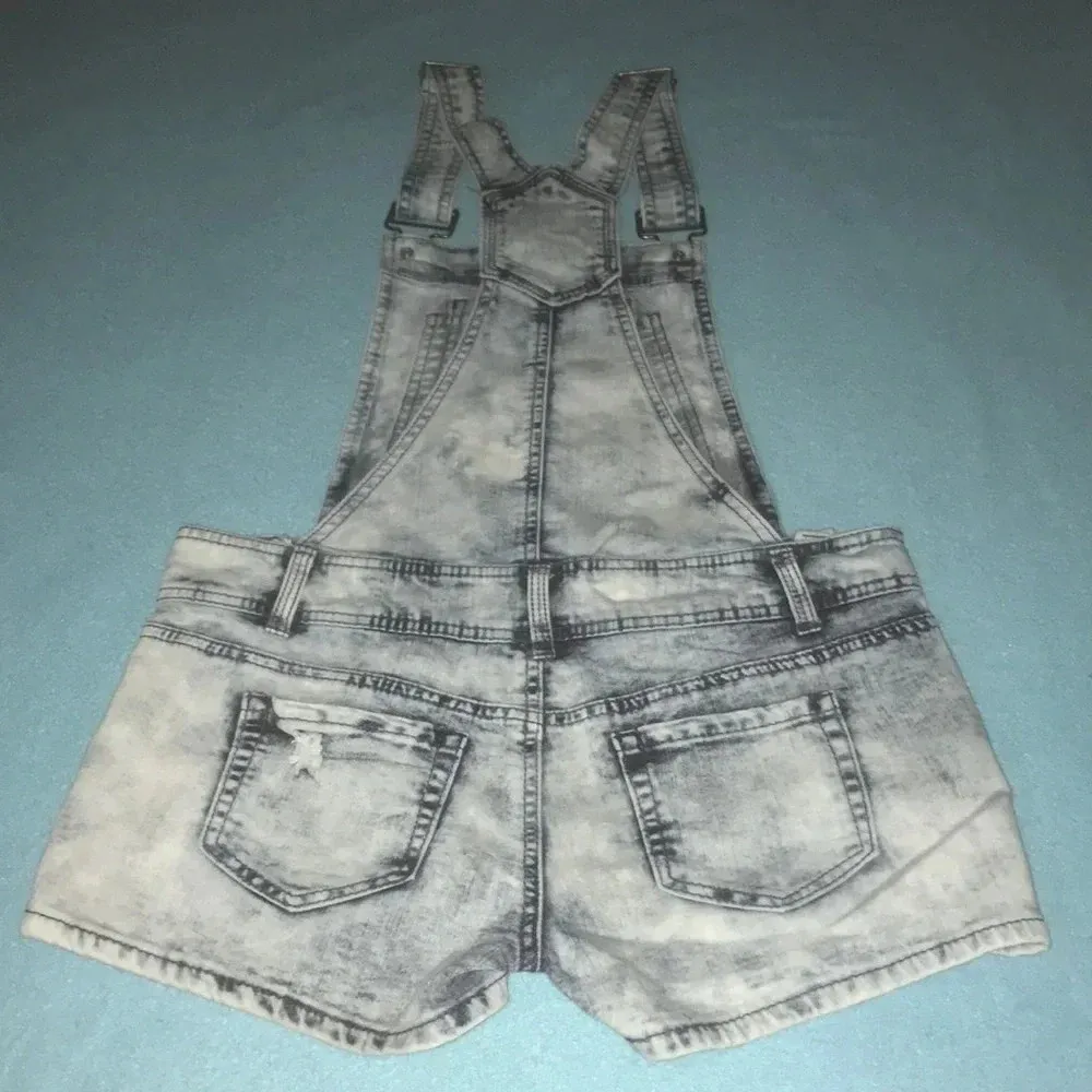 BLUE SPICE overall distressed shorts Y2K size 5 - Image 3