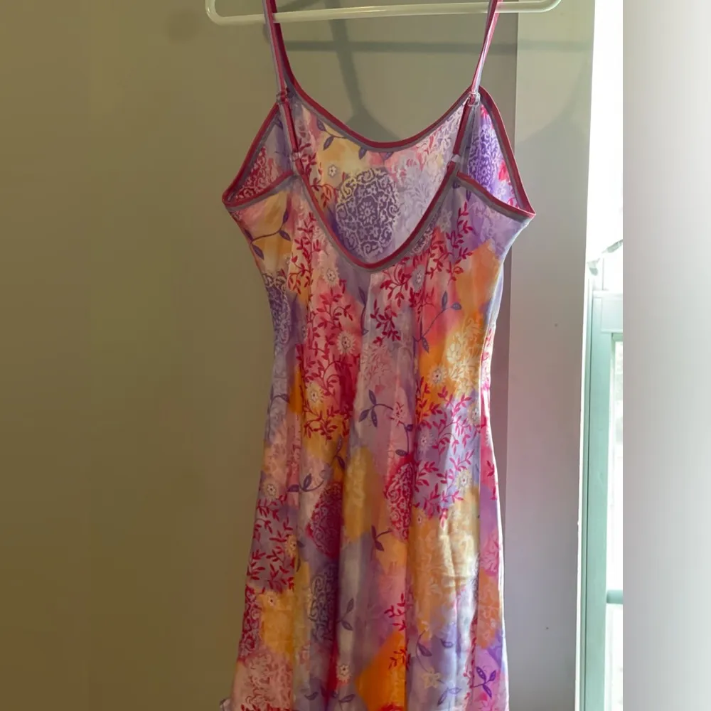 Delicates floral pattern nighty SZ medium - Image 3