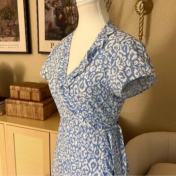 ASPIGA Blue Cheetah Demi Cotton Wrap Dress Women Size‎ Small - Image 2