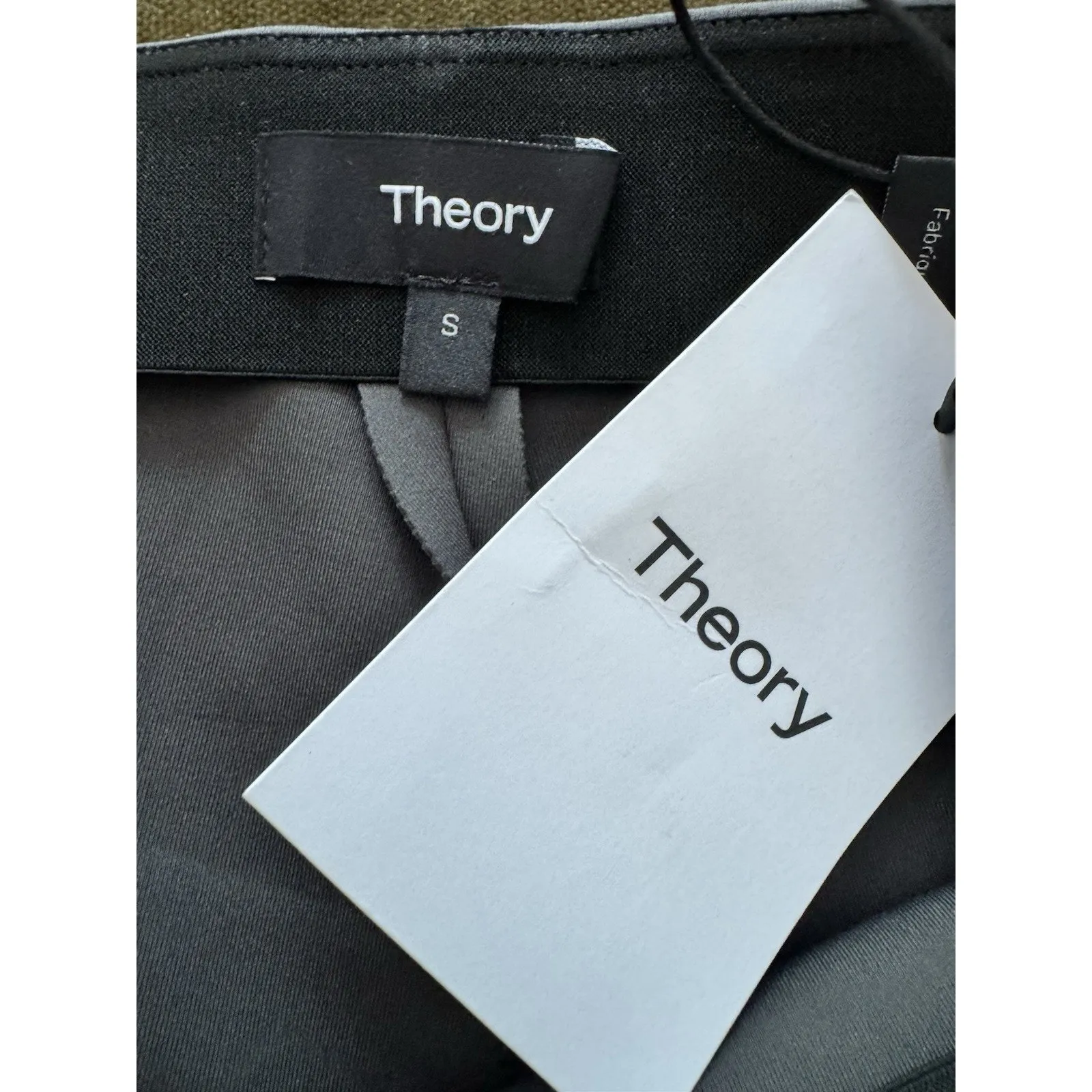 NWT Theory Skinny Biker Scuba Shorts Grey Athletic Womens Size Small - Image 7