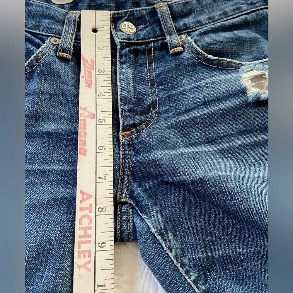 AG Adriano Goldschmied Distressed Ankle Cropped Jeans​ - Image 8