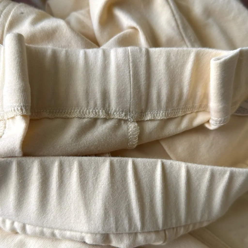 EILEEN FISHER Light Yellow pants. - Image 16