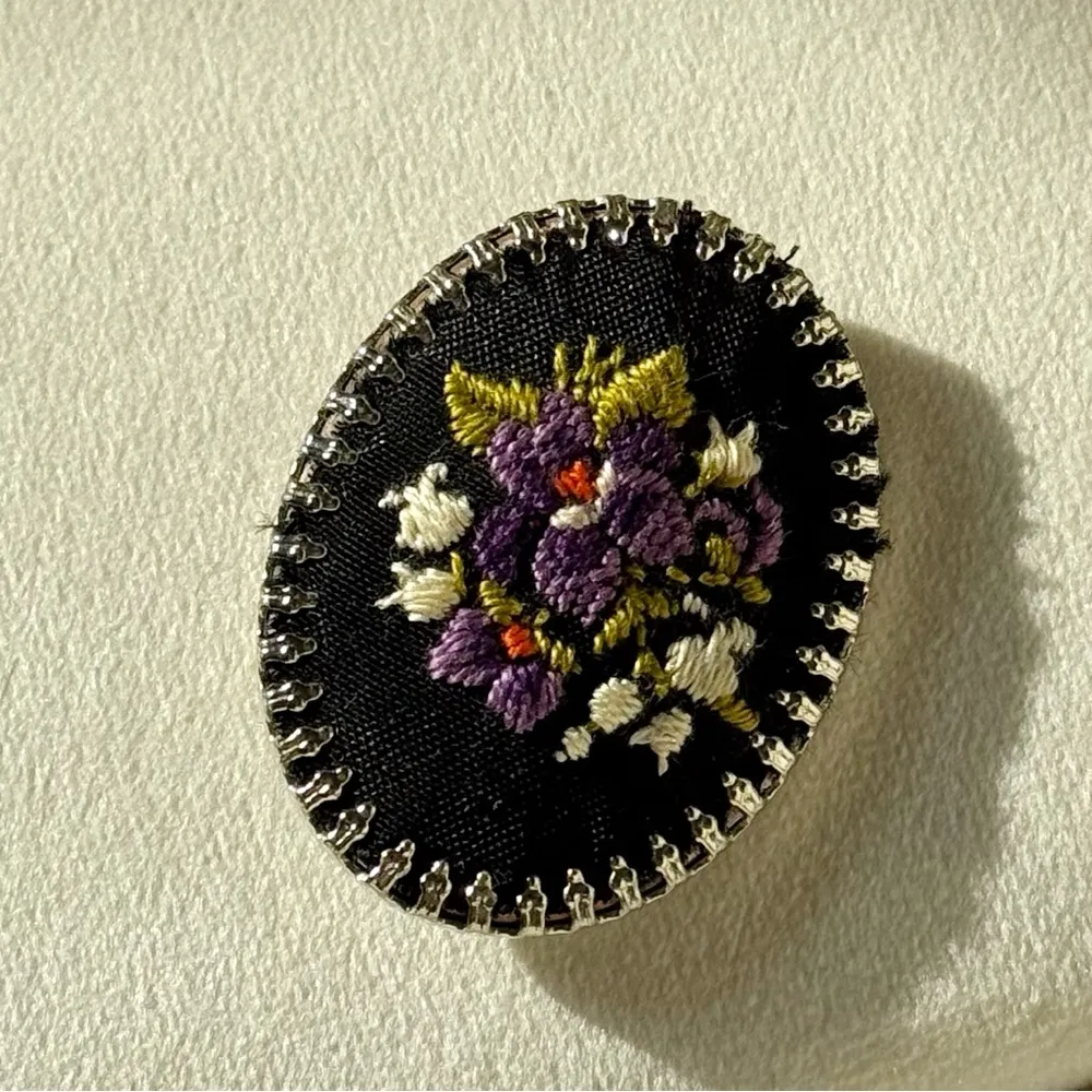 Vintage Black Purple Green Silver Floral Embroidered Needlepoint Oval Brooch - Image 5