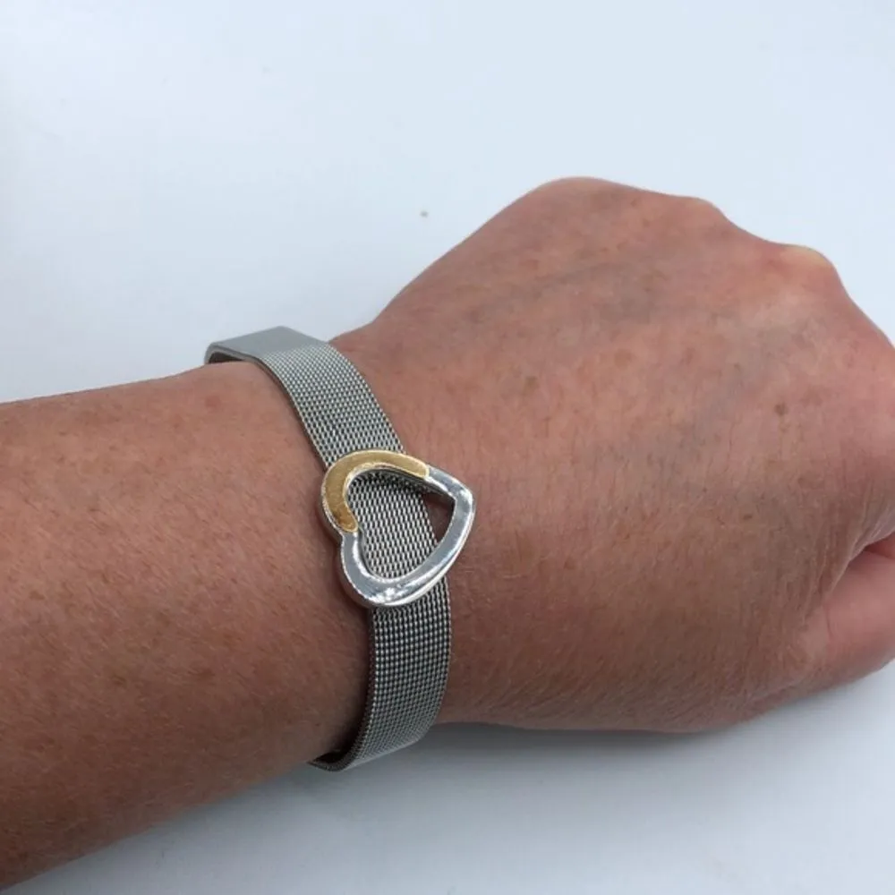 Silver& gold colored heart on silver mesh belt bracelet. - Image 3