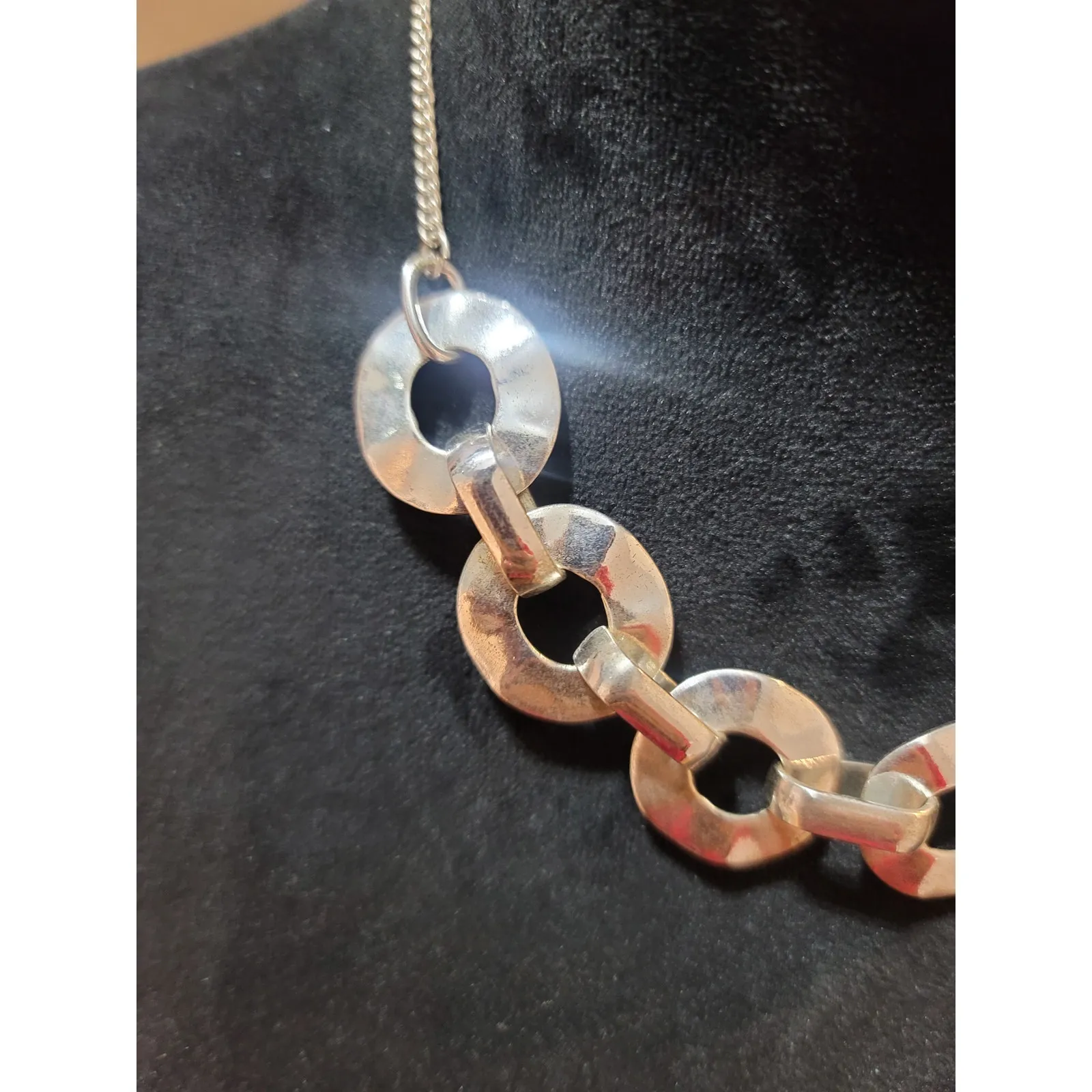 Womens Silver Link Circle Chain Necklace With Lobster Claw Lock Jewelry - Image 5