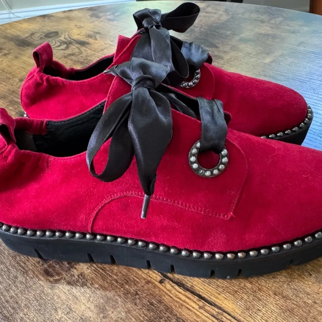 Kennel & Schmenger Red Velvet Studded Oxford Shoes Ribbon sz8.5 Holiday festive Size 8.5 - Image 4