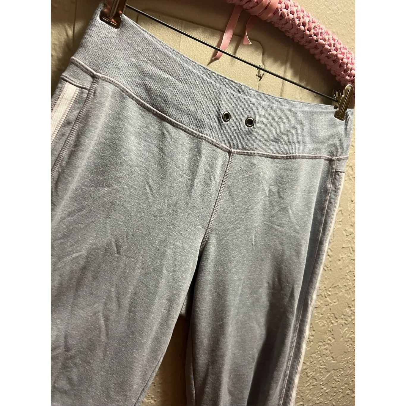 Athleta Jogger Sweatpants Woman’s Size Small - Image 4
