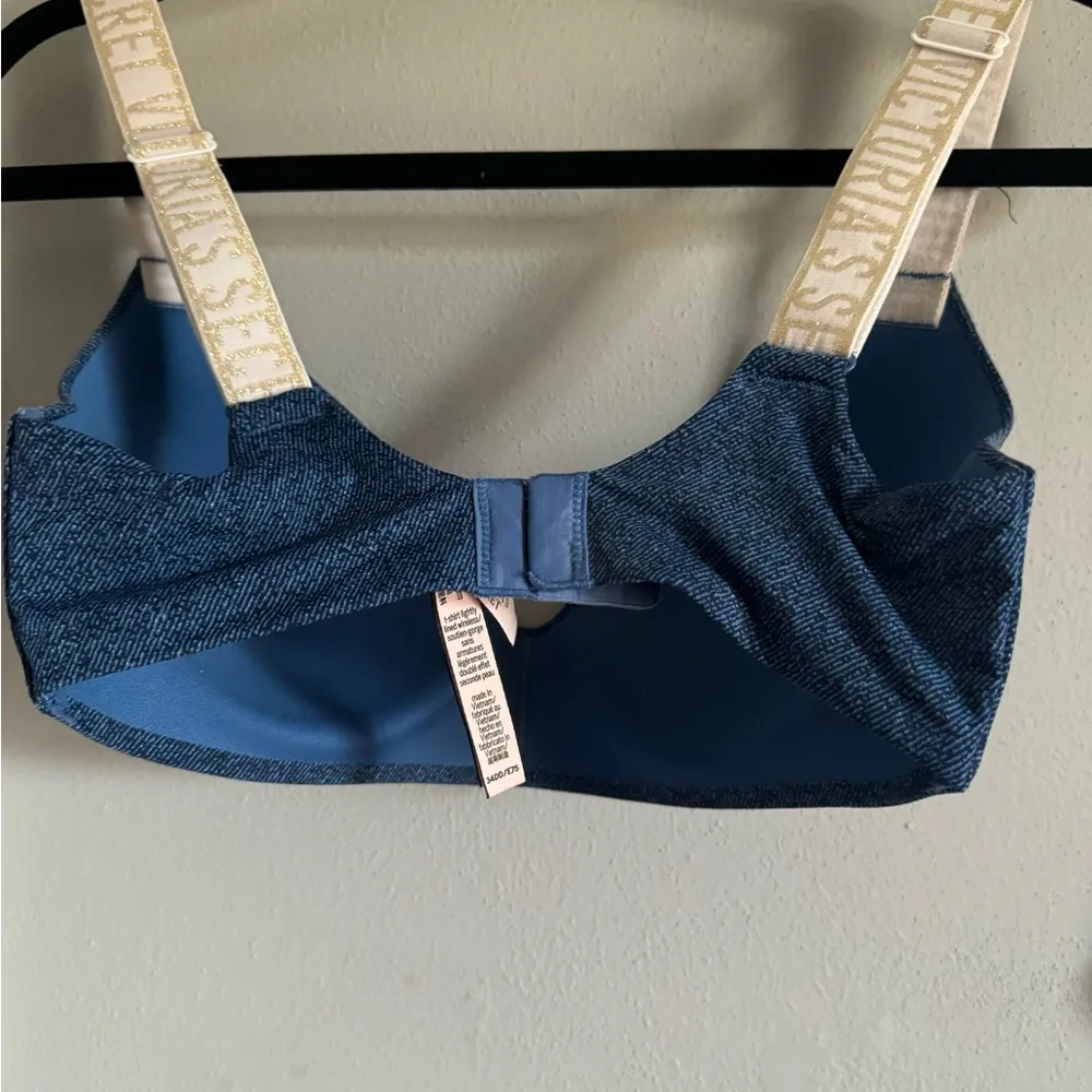Victoria's Secret Blue Textured Bra - Image 3