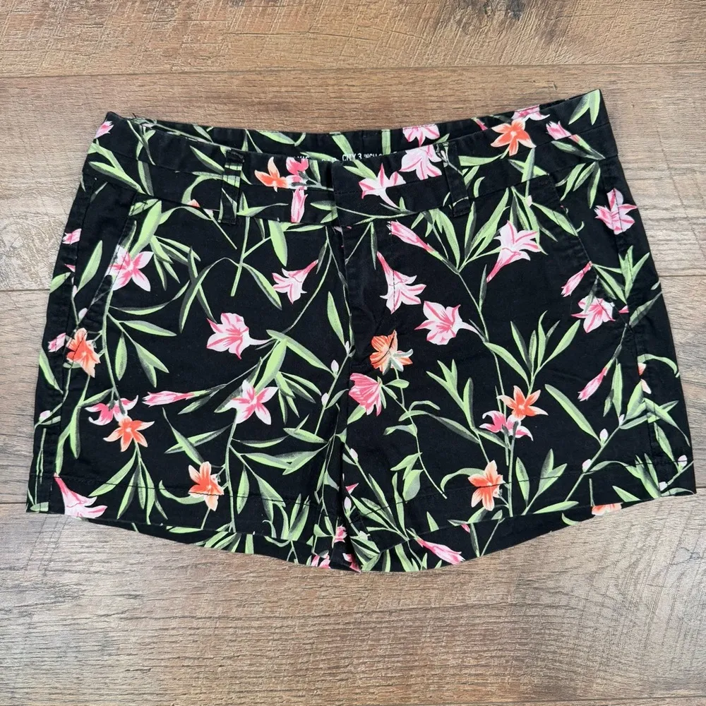 Black Floral Khaki Shorts Khakis by Gap City 3 Inch Shorts - Image 2