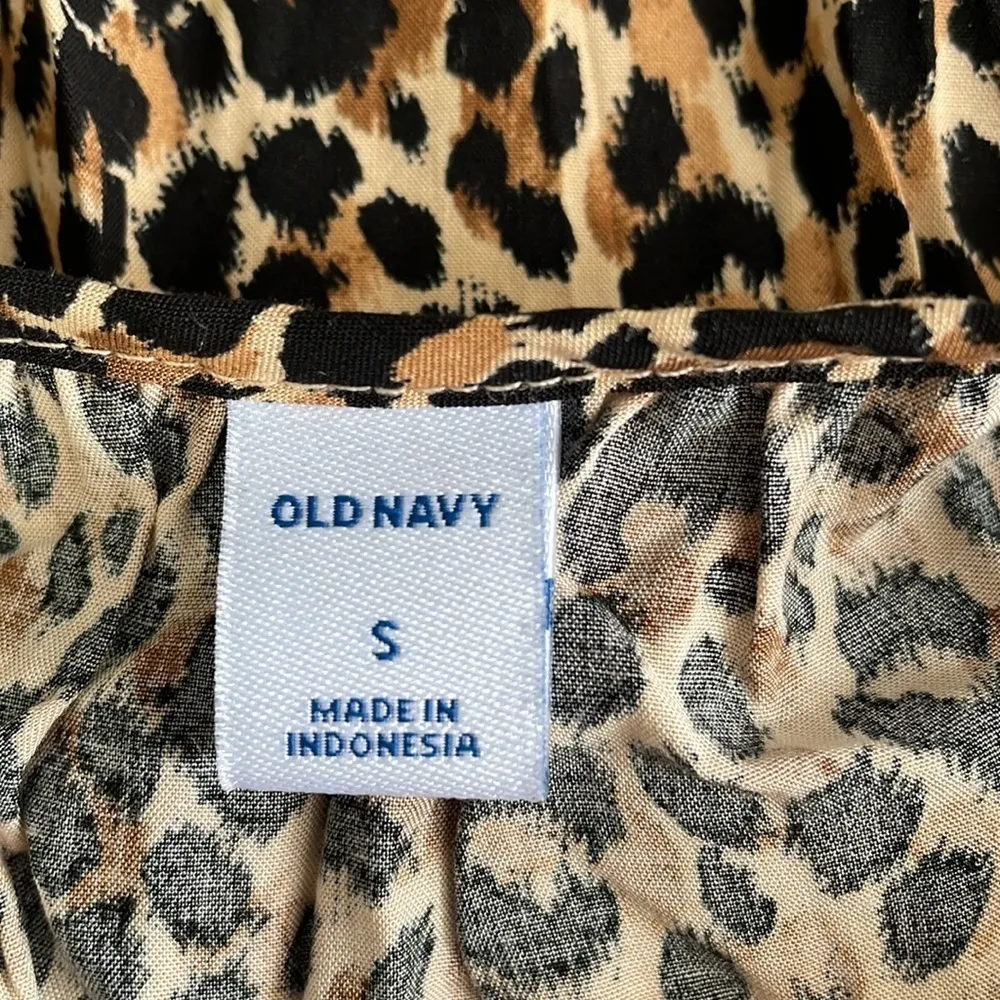 Old Navy Animal Print Dress - Image 5
