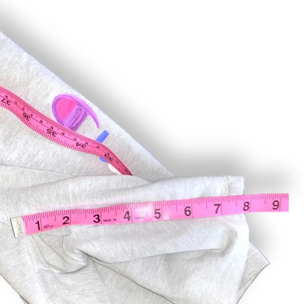 Champion pink & gray biker shorts - Image 7