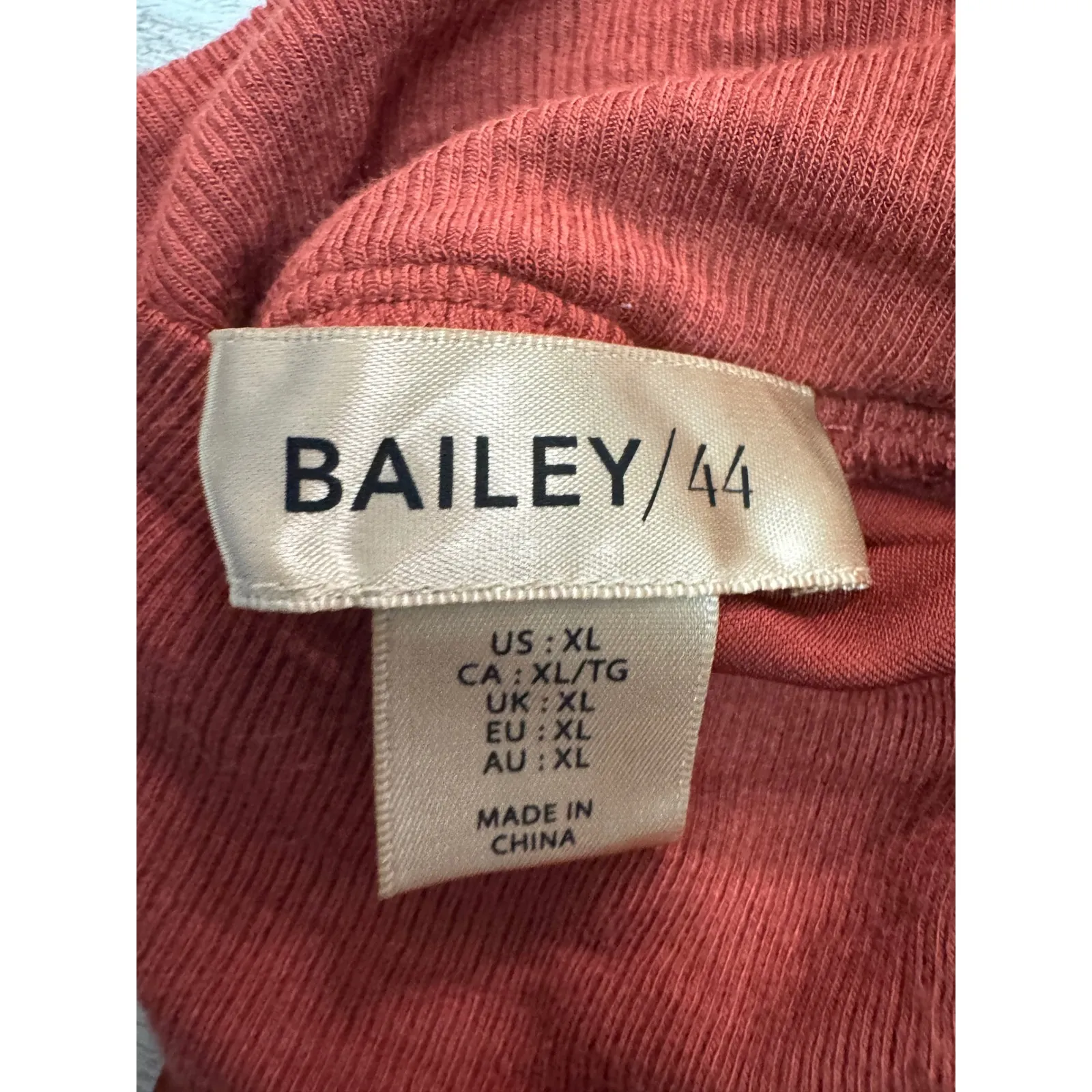 BAILEY/44 Rust Red Sleeveless Mock Neck‎ Blouse Top Women's XL - Image 3