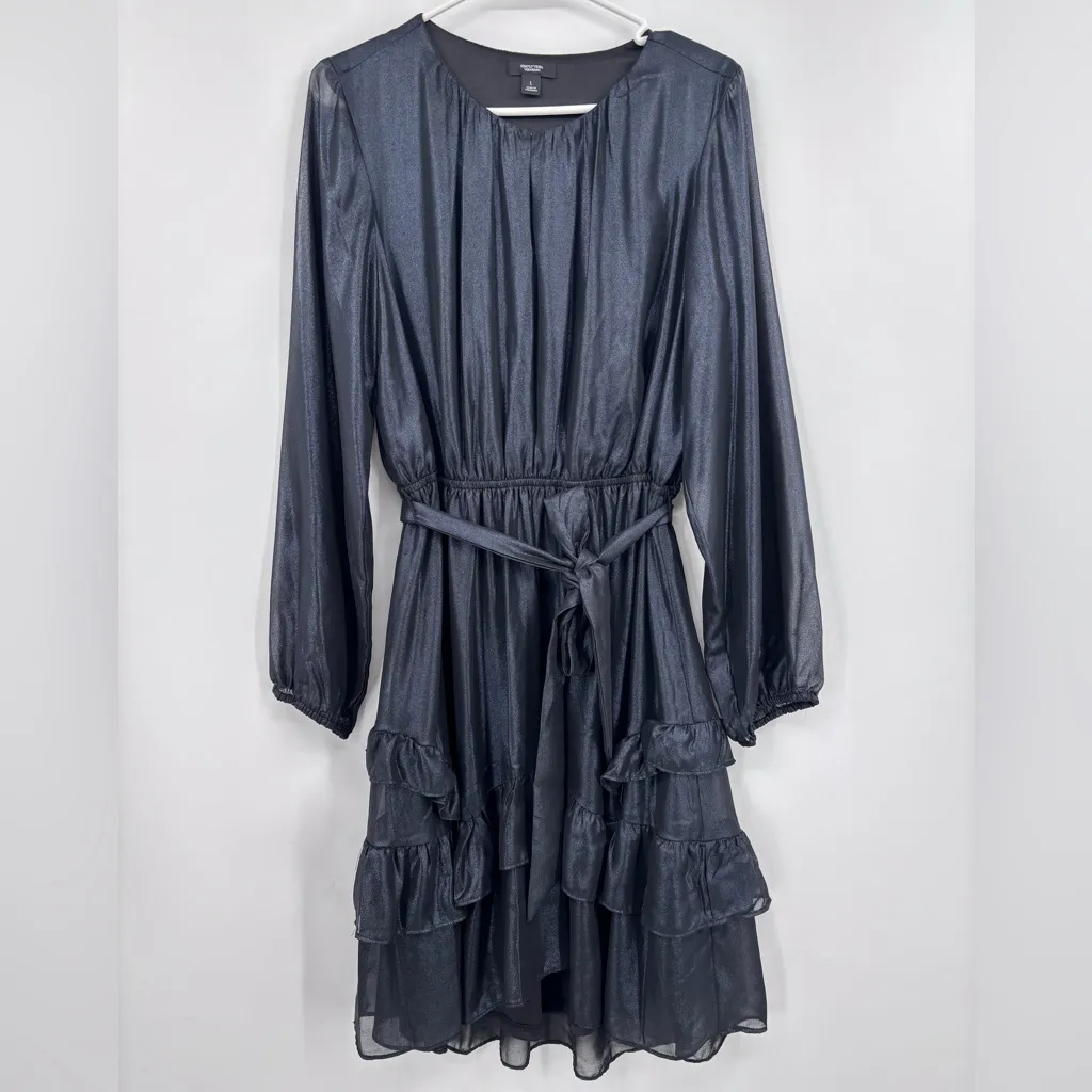 Stylish Black Polyester Garment - Image 3