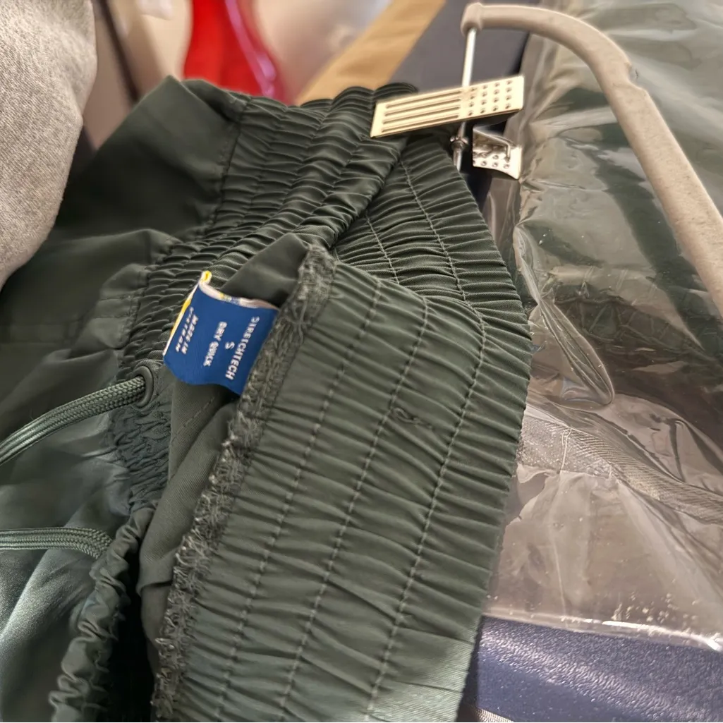 Dark Green Cargo Joggers - Image 5