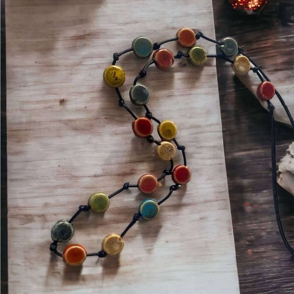 Boho Flat Bead Necklace Female Retro Ethnic Style Niche Stylish Sweater Necklace - Image 5