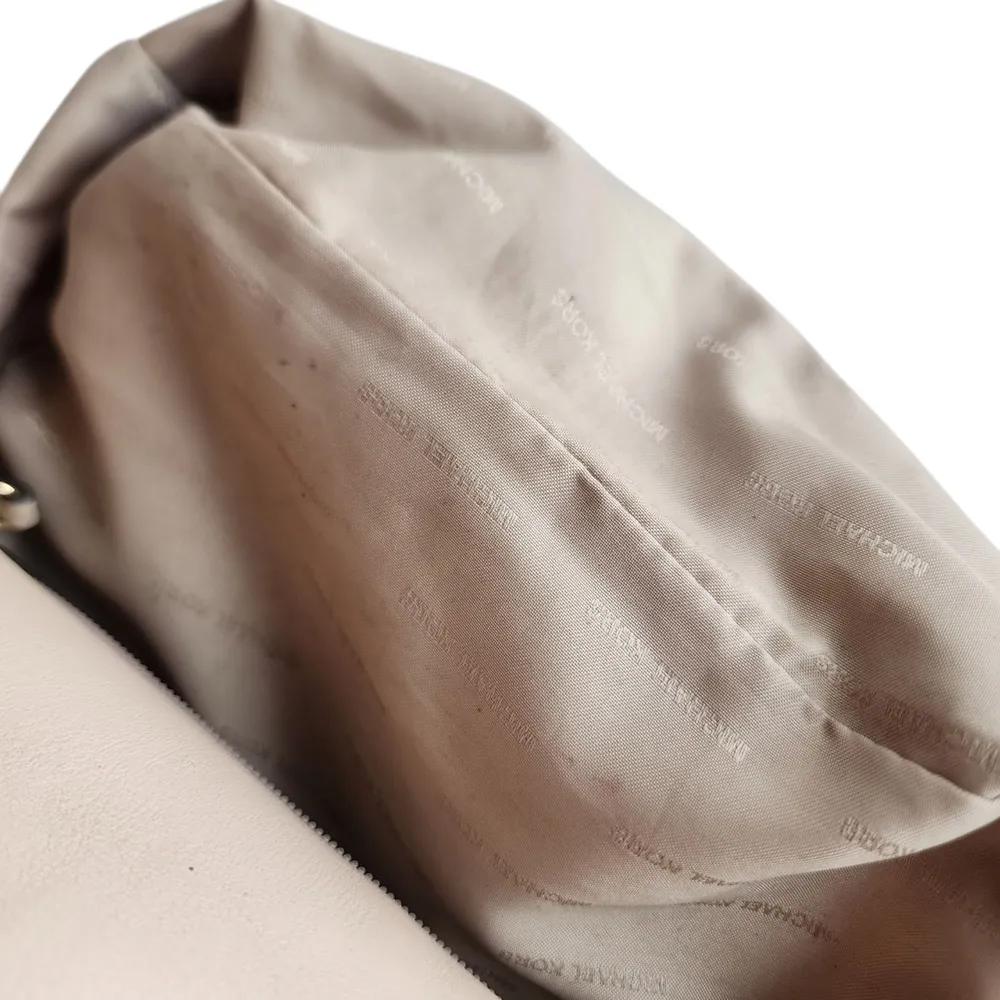 Michael Kors Pastel Pink Crossbody Bag with Gold Accents - Image 8