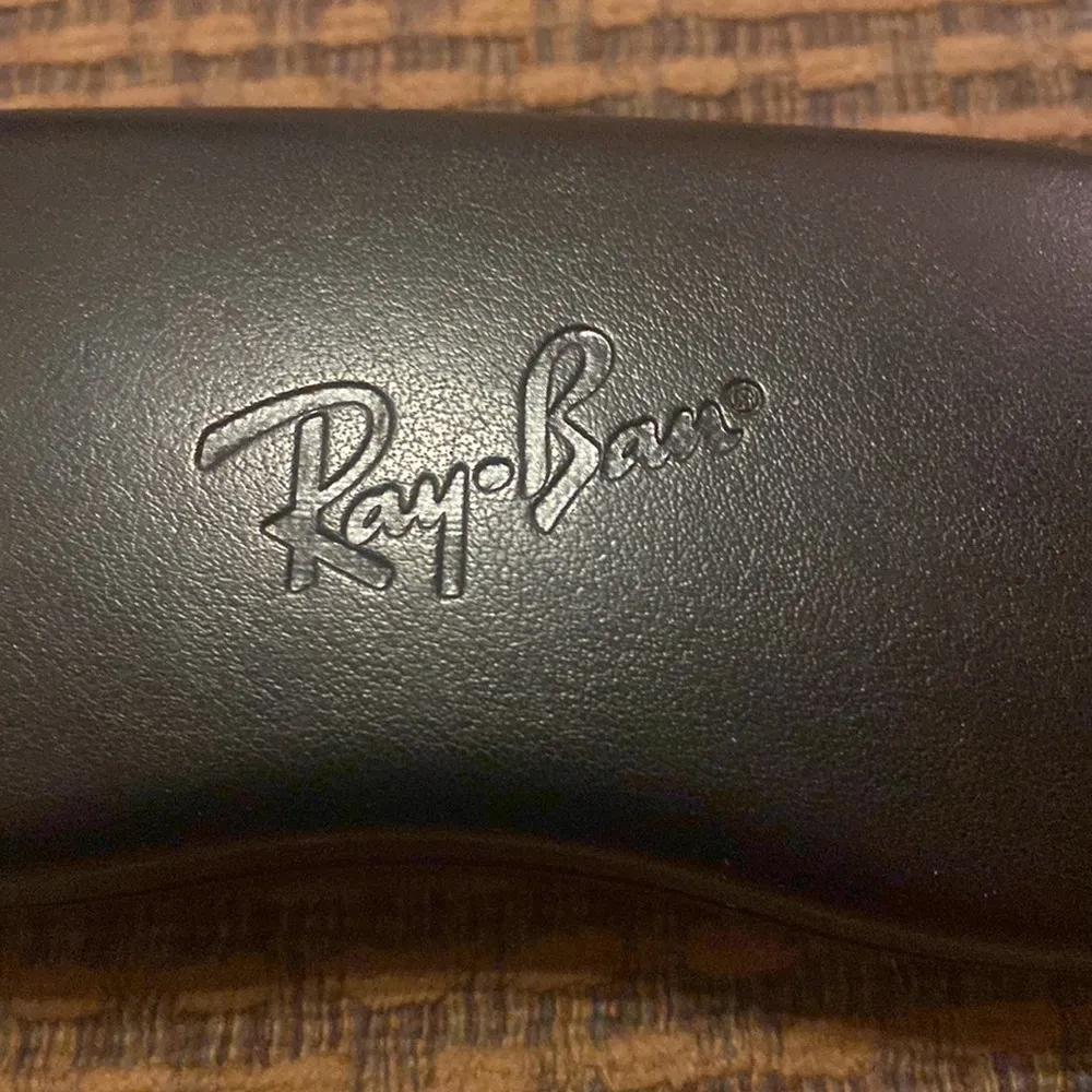 Ray Ban sunglasses hard case - Image 3