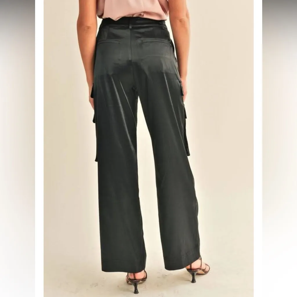 RESET By Jane Black Satin Cargo Wide Leg Pants Size Medium - Image 2
