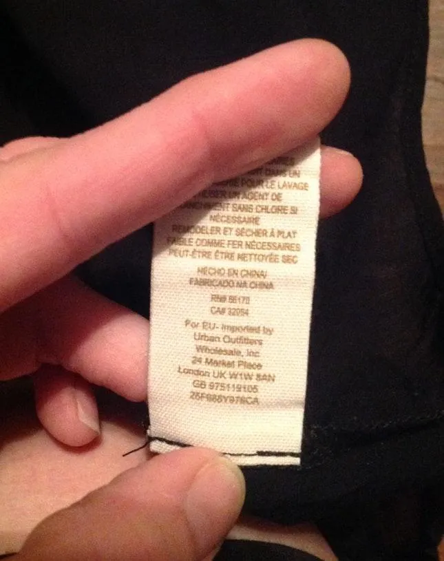 Black Lace Dress. - Image 4