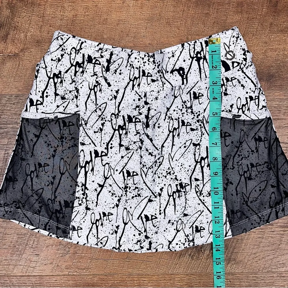 Blue Fish Tennis Skort White Size M - Image 5
