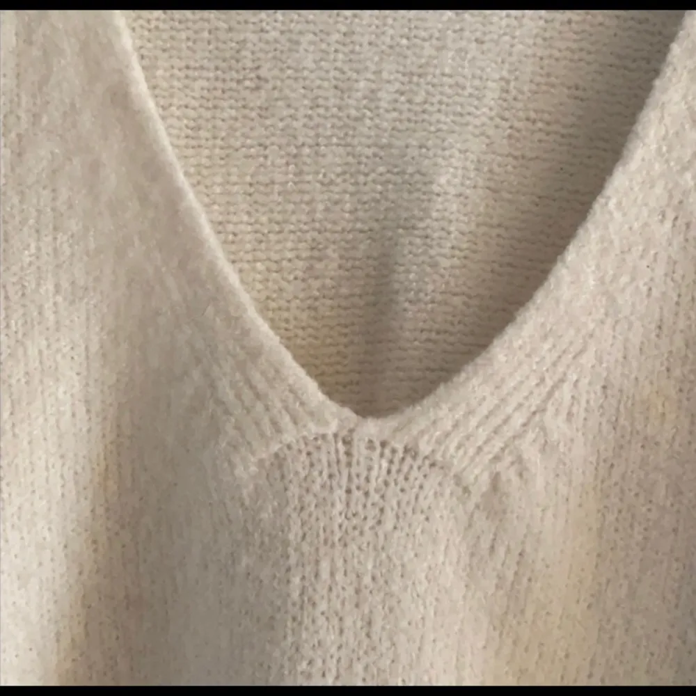 Calvin Klein Soft White V Neck Sweater - Image 4