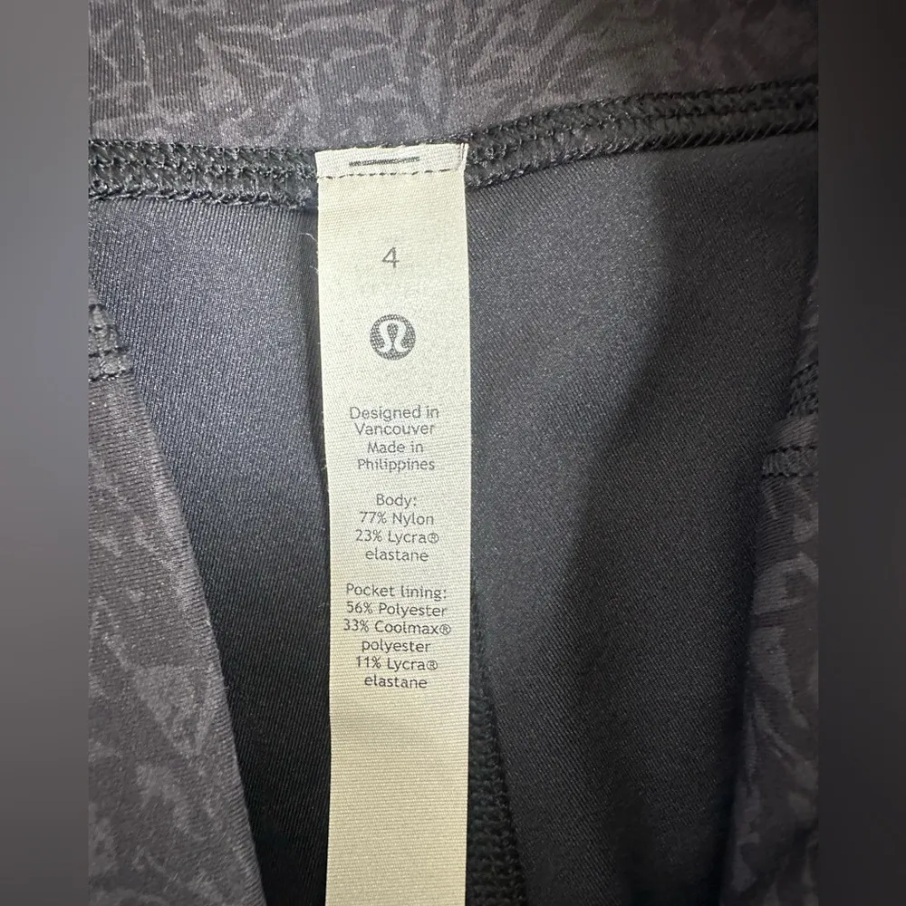 Lululemon Wunder Train High Rise Short W7BR7S 8" Crunch Black size 4 - Image 3